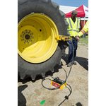 COMBI TIRE BEAD BREAKER